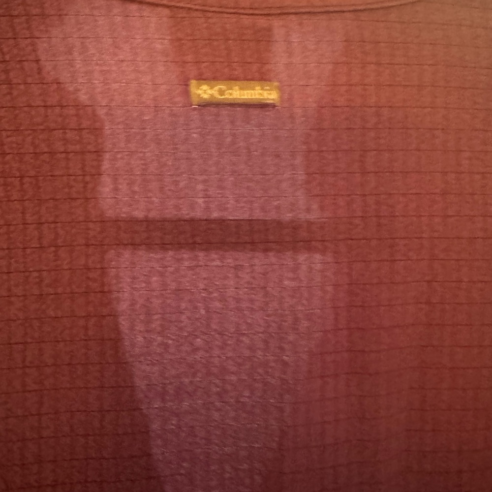 Columbia women’s Burgundy Rayon Blend boho casual Top size Large - Picture 7 of 8
